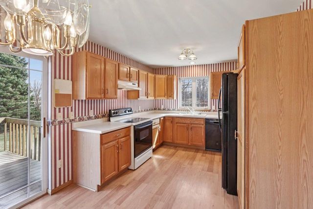 844 Dunn Avenue, Oregon, WI 53575