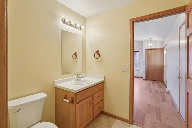 844 Dunn Avenue, Oregon, WI 53575