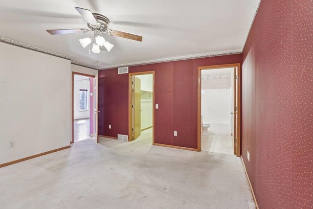 844 Dunn Avenue, Oregon, WI 53575