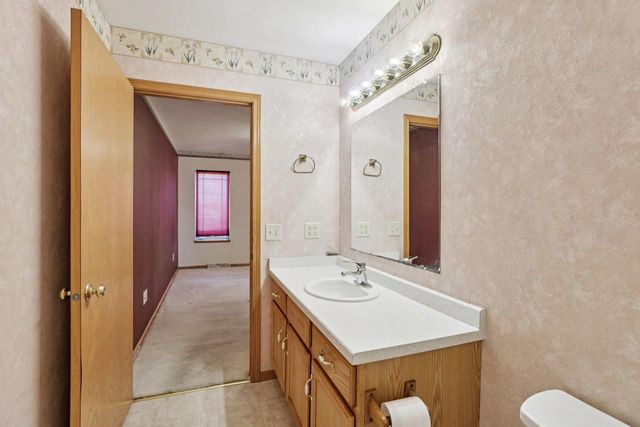 844 Dunn Avenue, Oregon, WI 53575