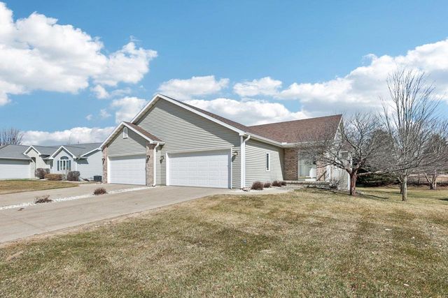 844 Dunn Avenue, Oregon, WI 53575