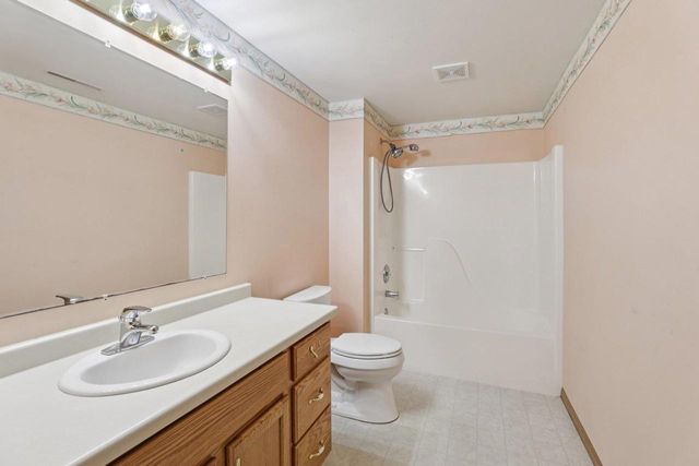 844 Dunn Avenue, Oregon, WI 53575