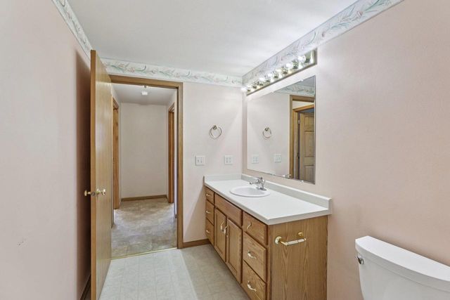 844 Dunn Avenue, Oregon, WI 53575