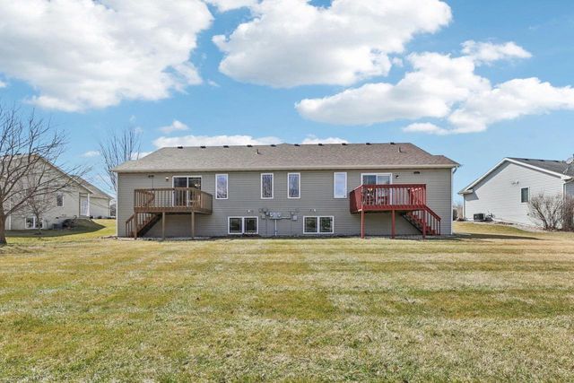 844 Dunn Avenue, Oregon, WI 53575