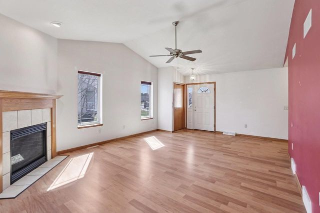 844 Dunn Avenue, Oregon, WI 53575