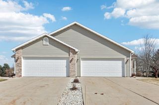 844 Dunn Avenue, Oregon, WI 53575