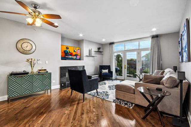 4345 S Indiana Avenue 4S, Chicago, IL 60653
