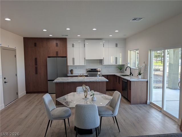 5691 Alderwood, Pahrump, NV 89060