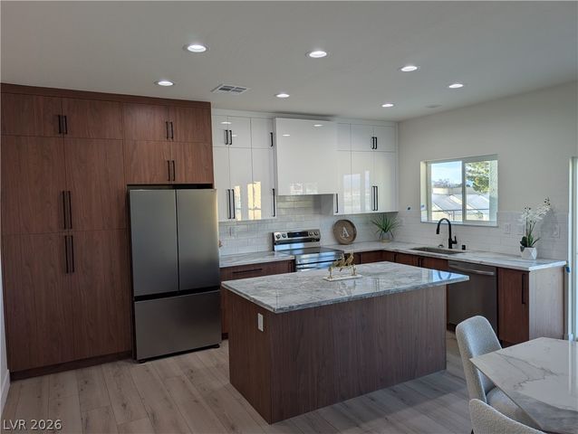 5691 Alderwood, Pahrump, NV 89060