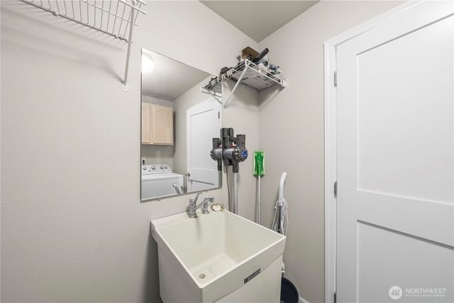 2306 Gary Court, Milton, WA 98354