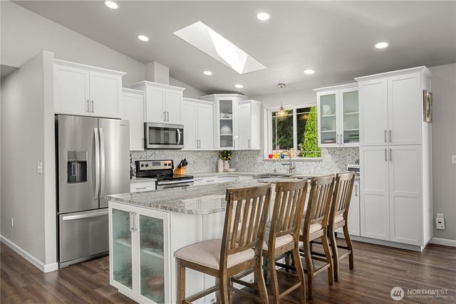 2306 Gary Court, Milton, WA 98354