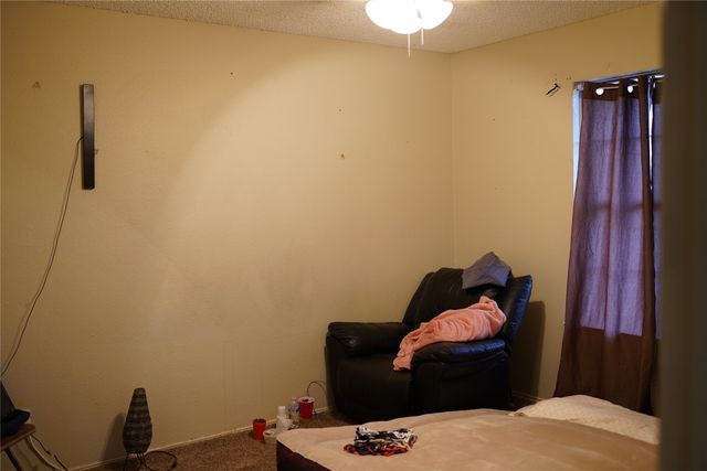 1005 Twin Creek Drive, Desoto, TX 75115