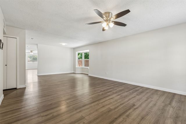 3109 Fairgate Drive, Carrollton, TX 75007