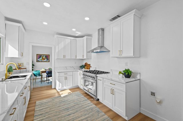 1201 N Harris Street, Hanford, CA 93230