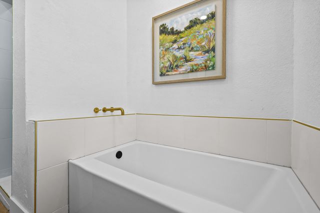 1201 N Harris Street, Hanford, CA 93230