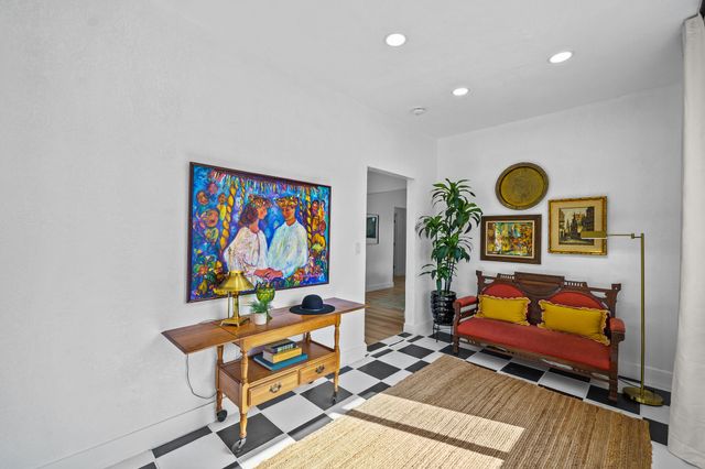 1201 N Harris Street, Hanford, CA 93230