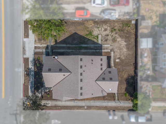 1201 N Harris Street, Hanford, CA 93230