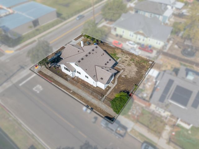 1201 N Harris Street, Hanford, CA 93230