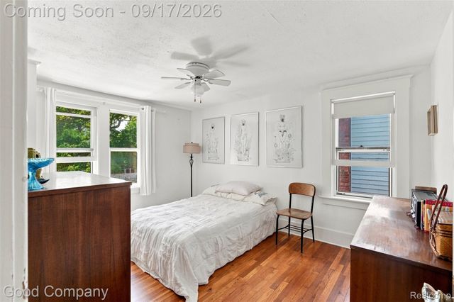 535 Gardenia Avenue, Royal Oak, MI 48067