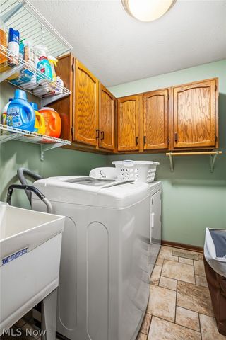 1170 Waterbury Drive, Medina, OH 44256