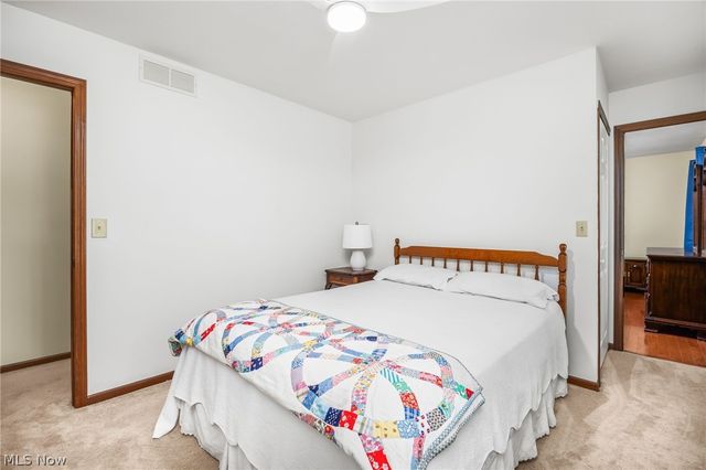 1170 Waterbury Drive, Medina, OH 44256