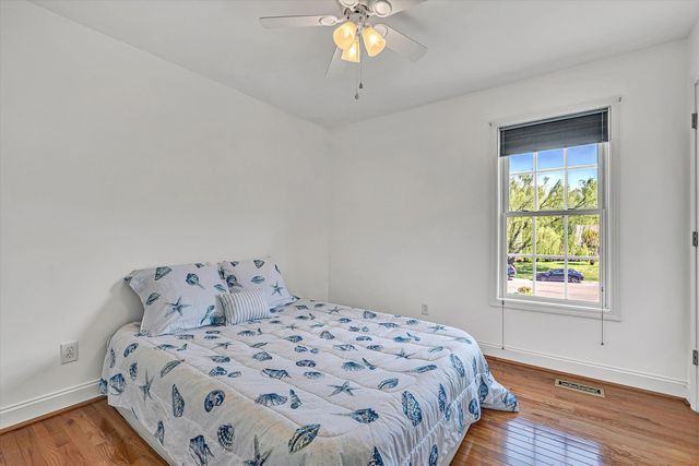 5868 Buckland Mill RD, Roanoke, VA 24019