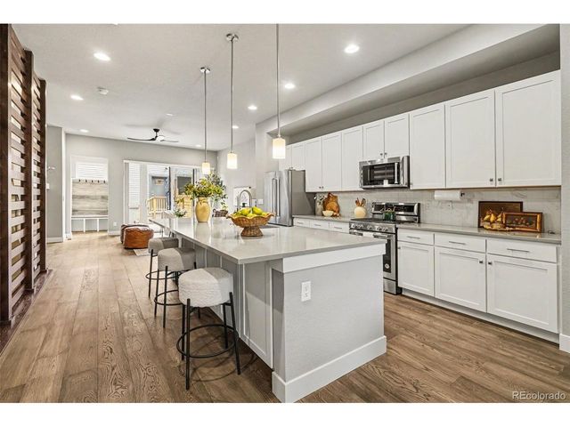1364 Vine St, Denver, CO 80206