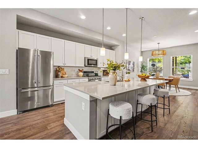 1364 Vine St, Denver, CO 80206