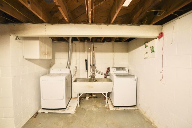 961 W 32ND Street, Erie, PA 16508