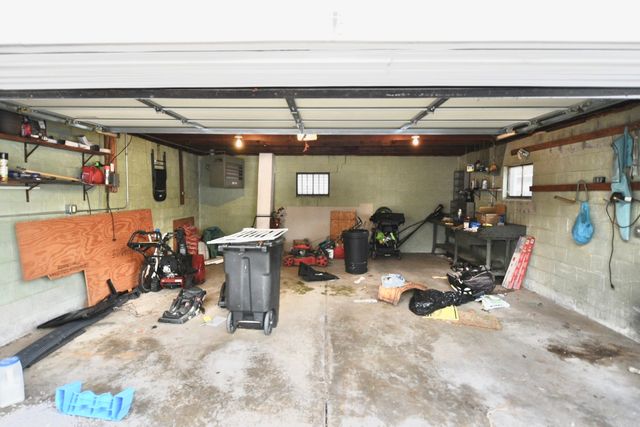 961 W 32ND Street, Erie, PA 16508