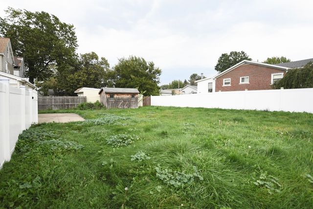961 W 32ND Street, Erie, PA 16508