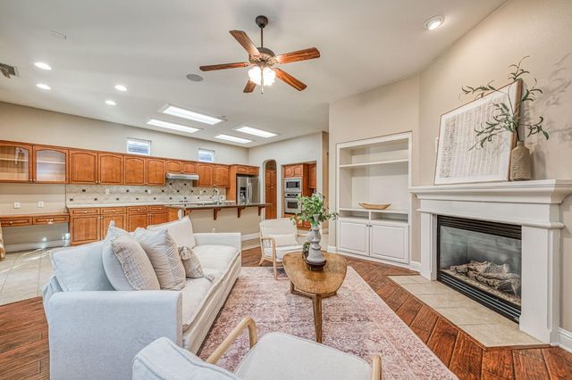 3544 Prescott Avenue, Clovis, CA 93619