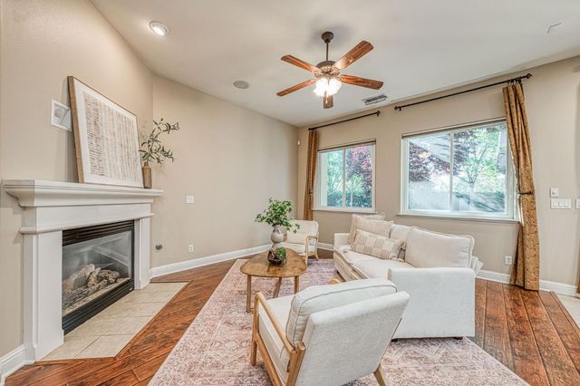 3544 Prescott Avenue, Clovis, CA 93619