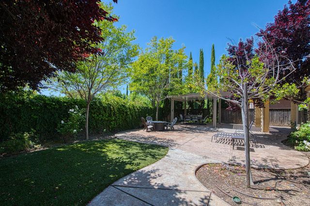 3544 Prescott Avenue, Clovis, CA 93619