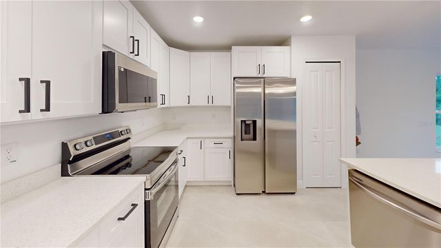 963 SARETA STREET SE, Palm Bay, FL 32909