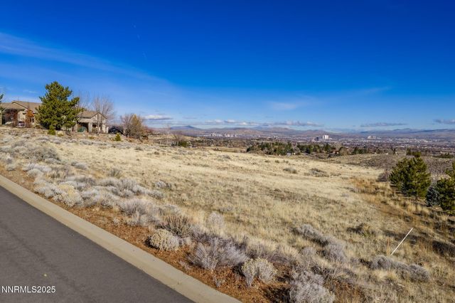 390 Questa Court, Reno, NV 89511