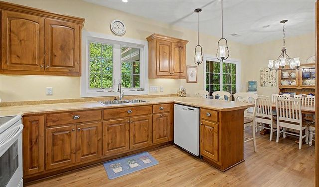 498 Amicalola Woods Road, Dawsonville, GA 30534