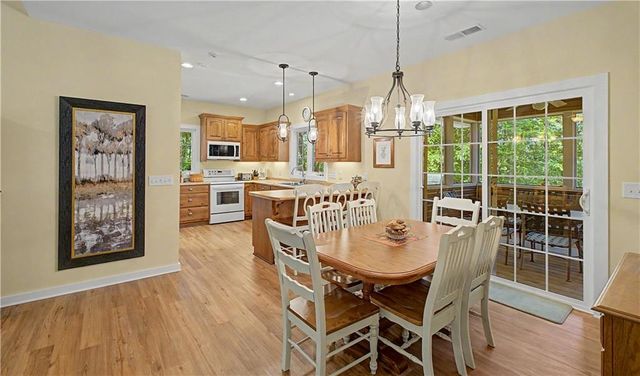 498 Amicalola Woods Road, Dawsonville, GA 30534