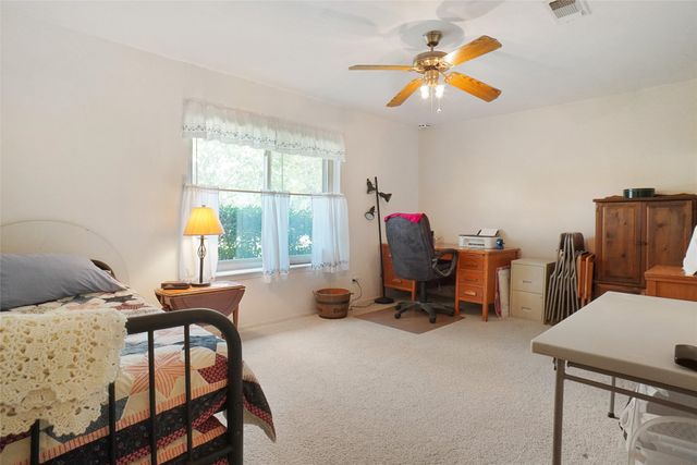 642 Half Moon Way, Runaway Bay, TX 76426