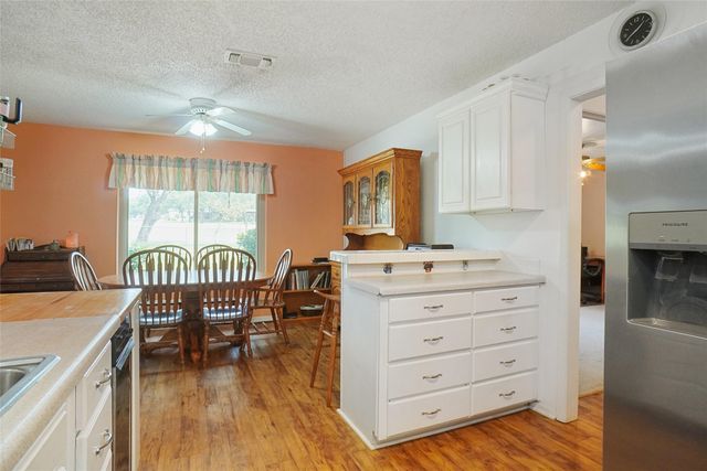 642 Half Moon Way, Runaway Bay, TX 76426