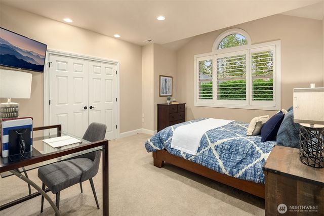 23420 SE 21st Court, Sammamish, WA 98075