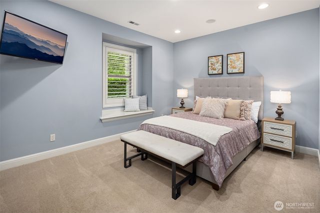 23420 SE 21st Court, Sammamish, WA 98075