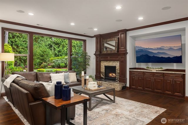 23420 SE 21st Court, Sammamish, WA 98075