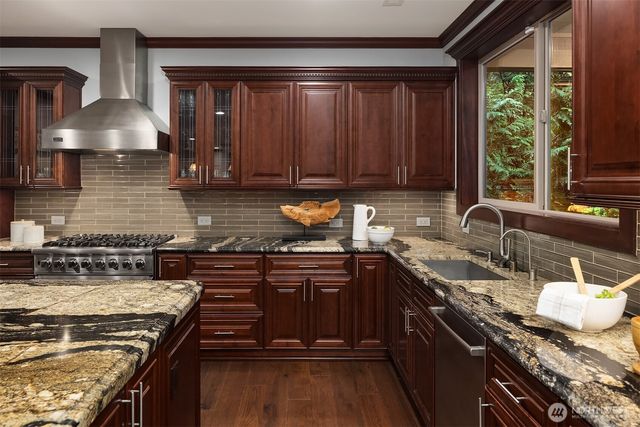 23420 SE 21st Court, Sammamish, WA 98075