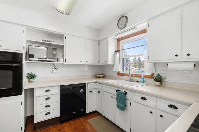 13016 9 Mile Road, Battle Creek, MI 49014