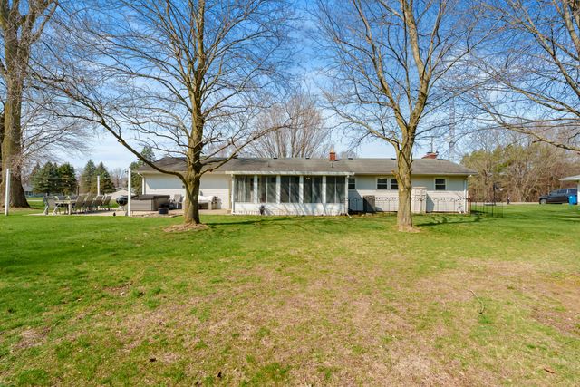 13016 9 Mile Road, Battle Creek, MI 49014