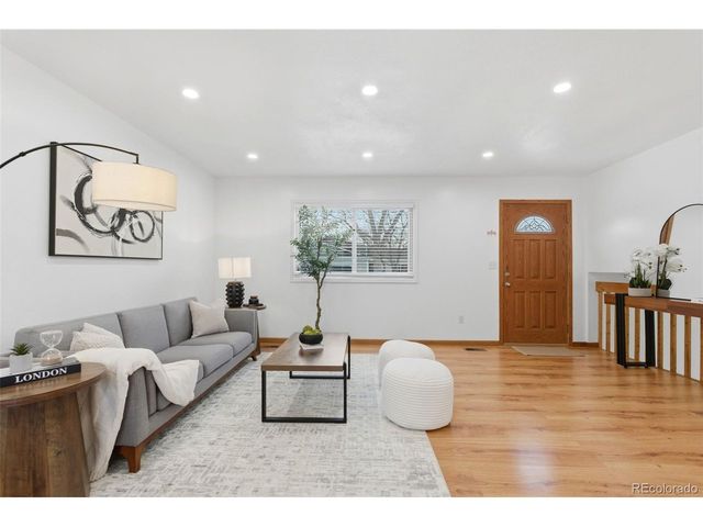 4023 Boulder Dr, Loveland, CO 80538