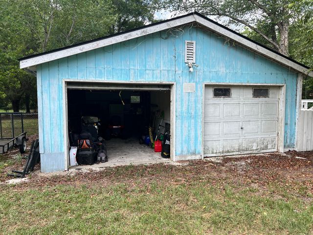 259 Gaines Circle, Cottageville, SC 29435