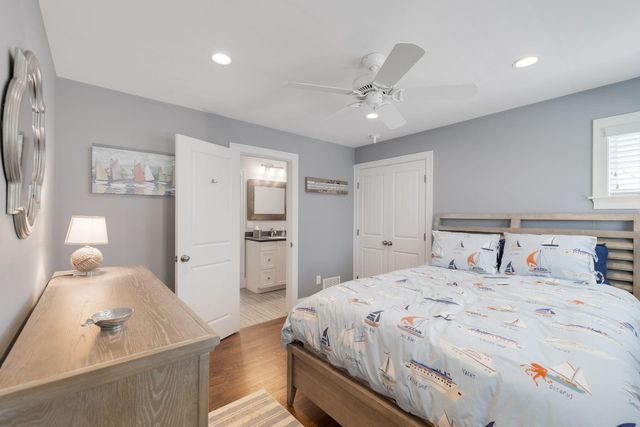 10 Shiverick Road, East Dennis, MA 02641
