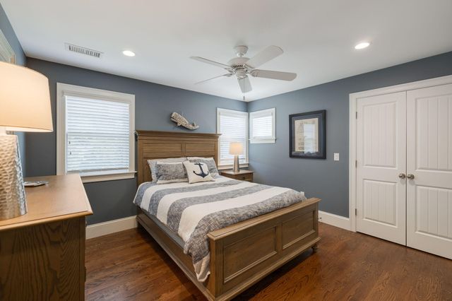 10 Shiverick Road, East Dennis, MA 02641